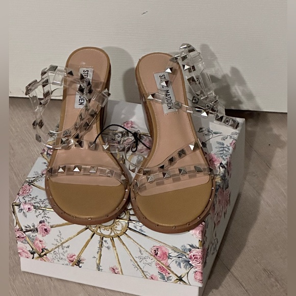 Steve Madden Sandal Block Heels - Picture 2 of 11
